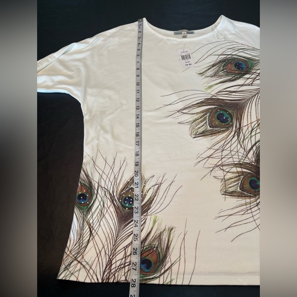 Peacock Feather Print Long Sleeve Knit Top from Cracker Barrel. NWT size S - Picture 9 of 10